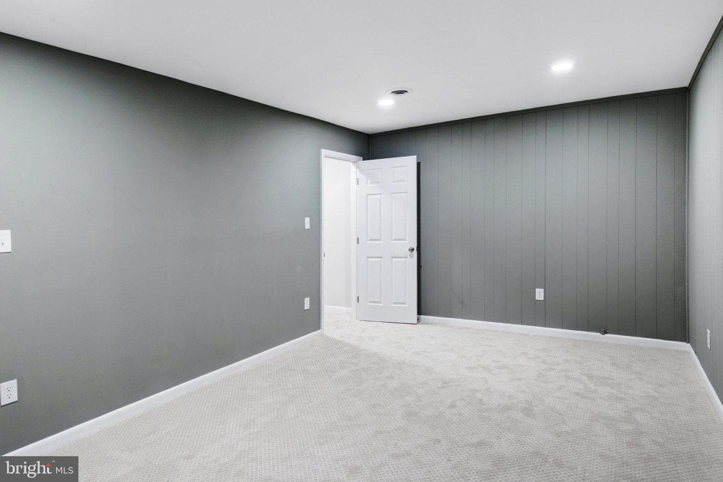 14583 Leary Street photo 25