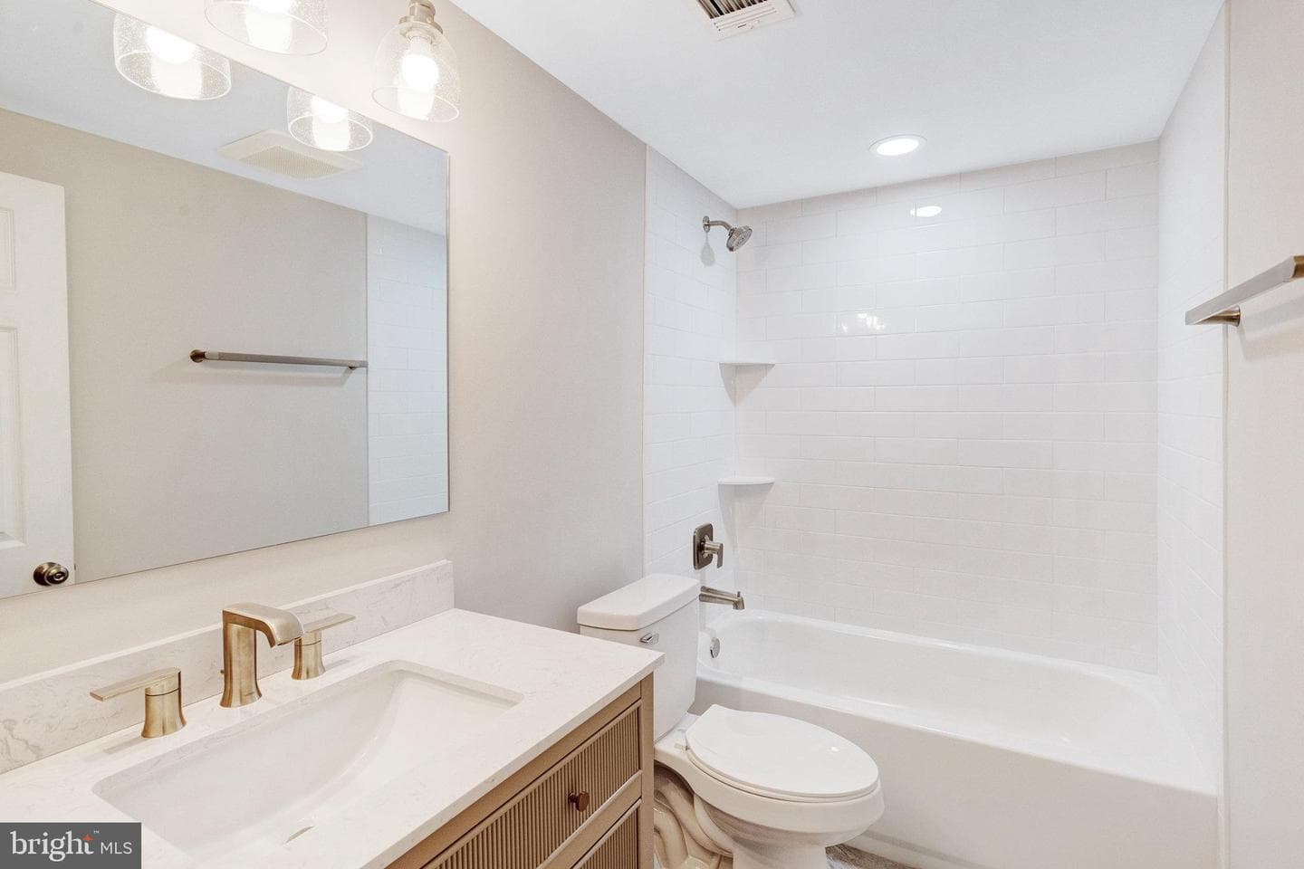 14583 Leary Street photo 26