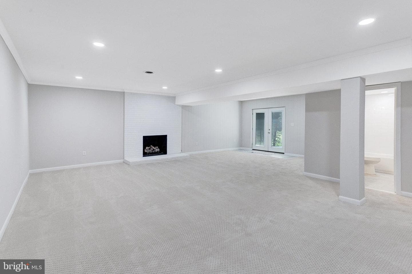 14583 Leary Street photo 27