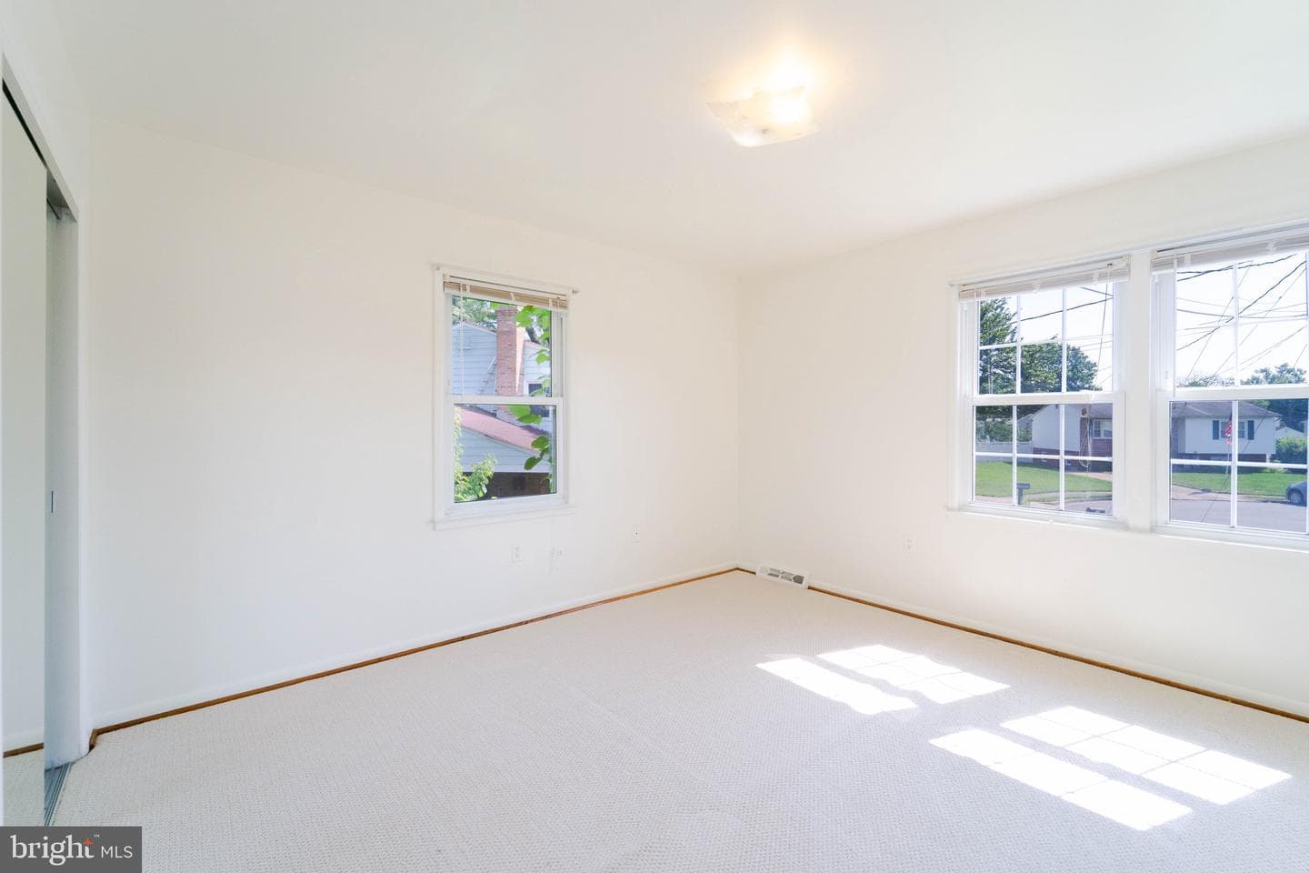 4153 Bassett Court photo 10