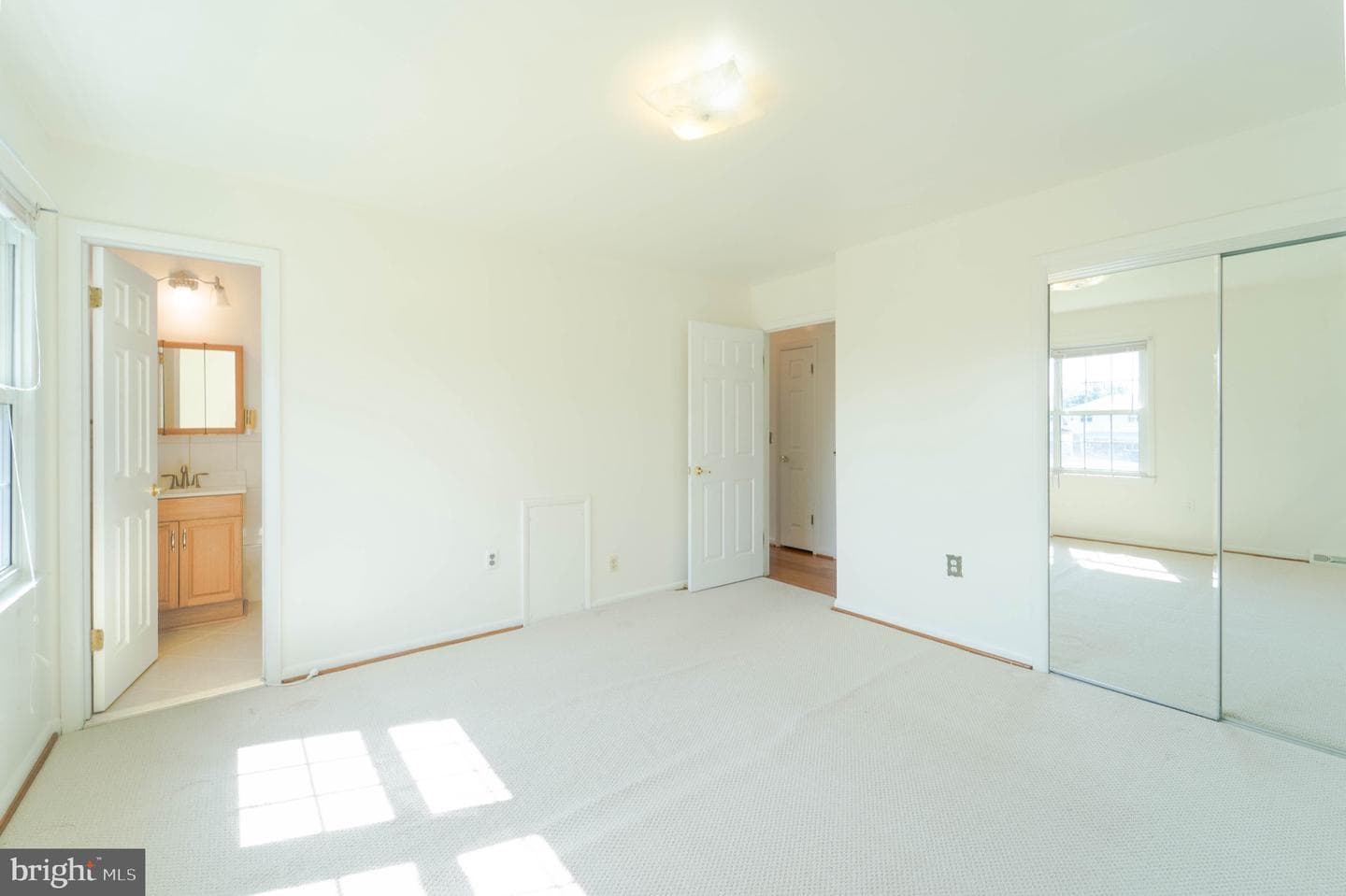 4153 Bassett Court photo 11