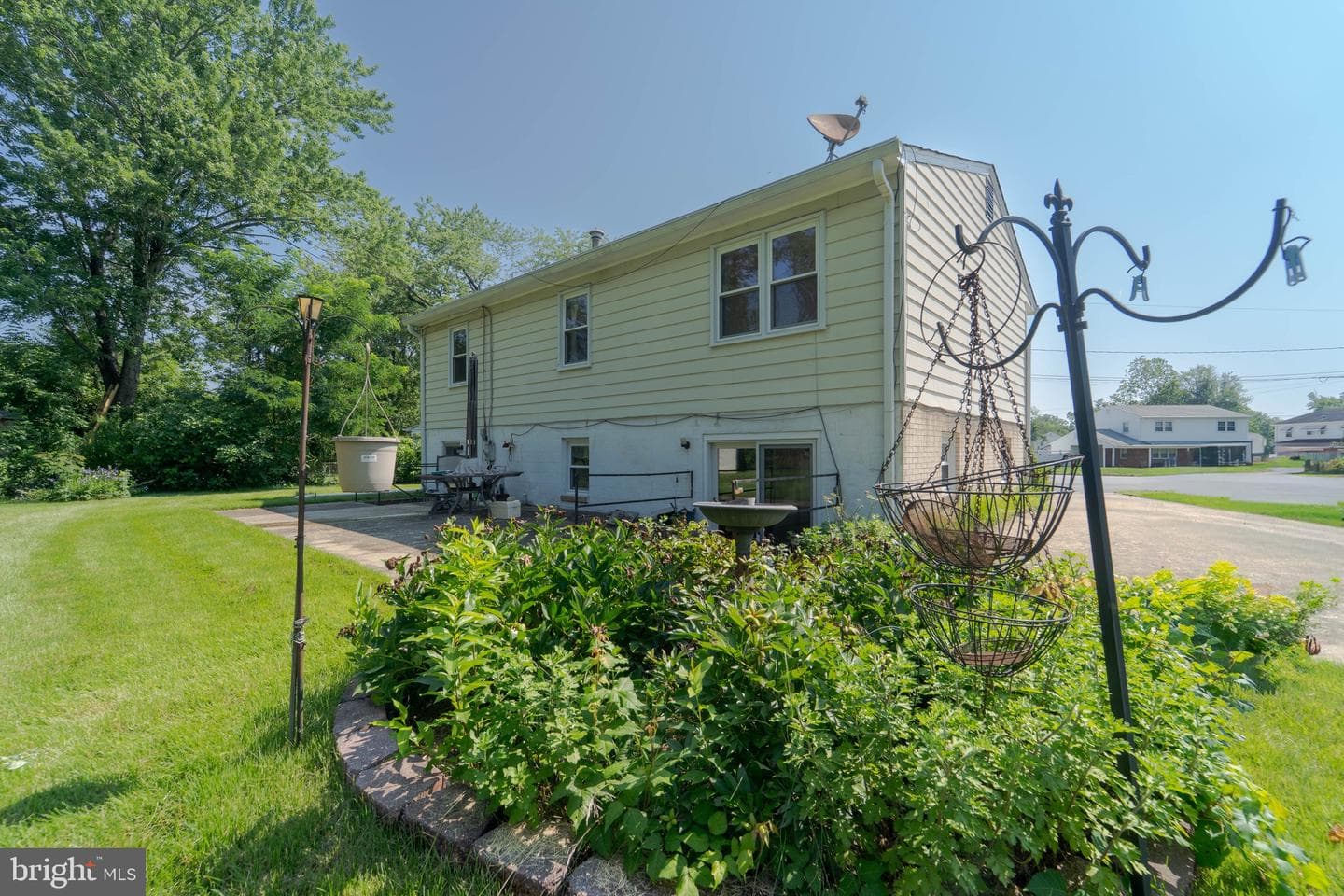 4153 Bassett Court photo 25