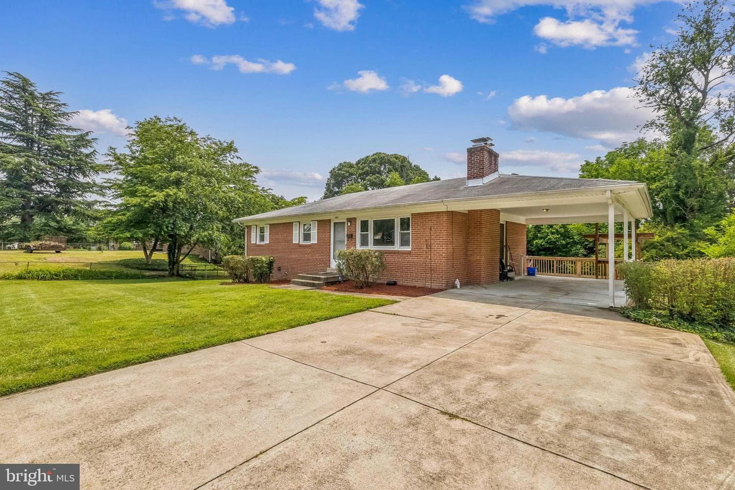 1511 Woodside Drive photo 22