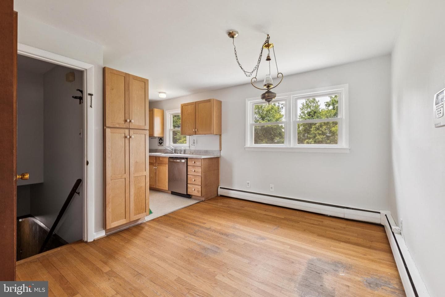 1511 Woodside Drive photo 5