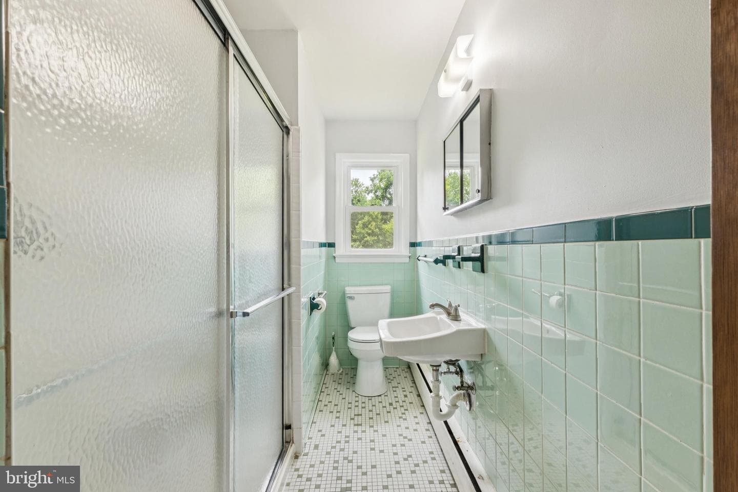 1511 Woodside Drive photo 8