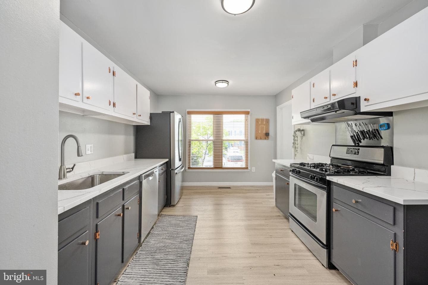 7513 Bedford Road photo 16