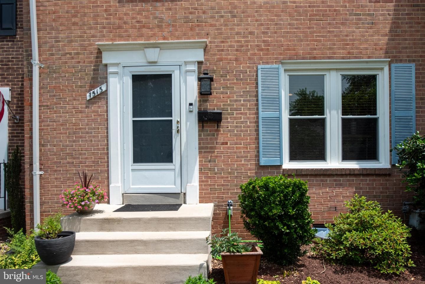 7513 Bedford Road photo 6