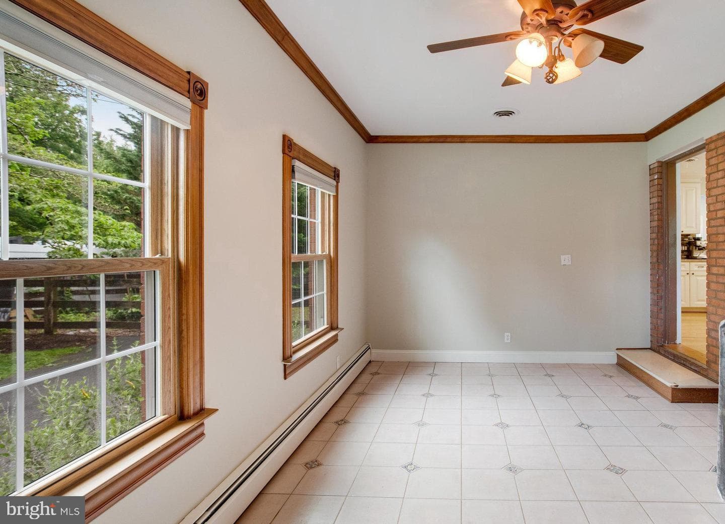 10704 Montgomery Drive photo 25