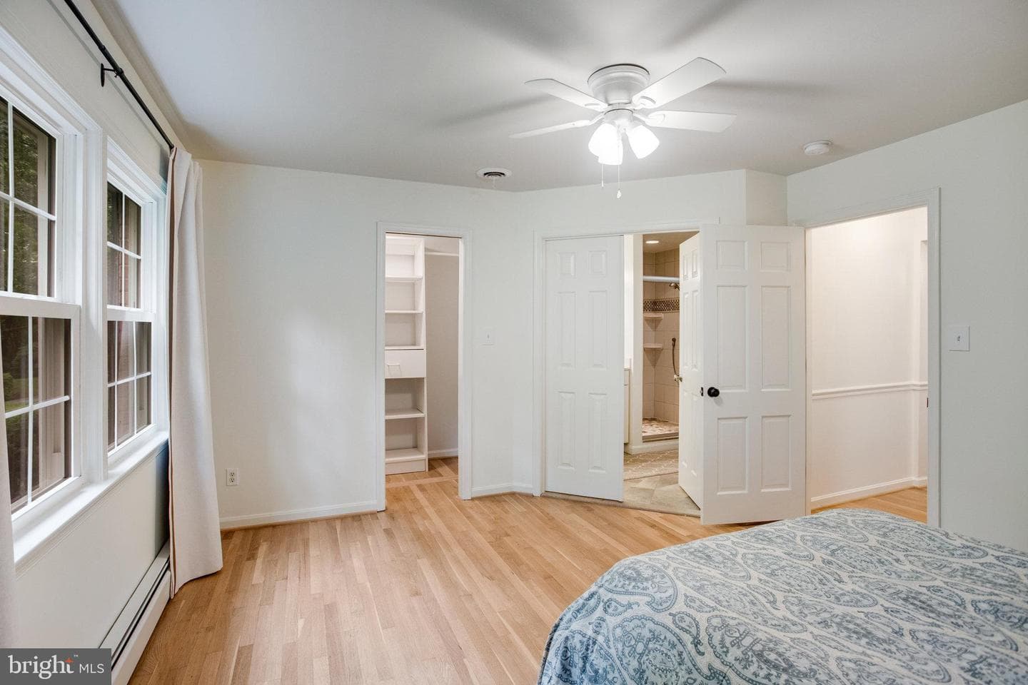10704 Montgomery Drive photo 34