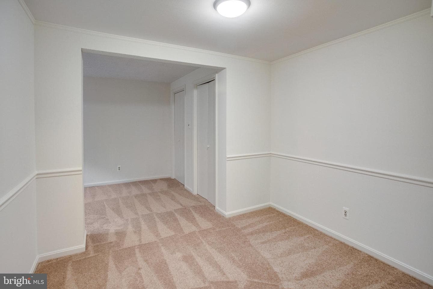 10704 Montgomery Drive photo 42