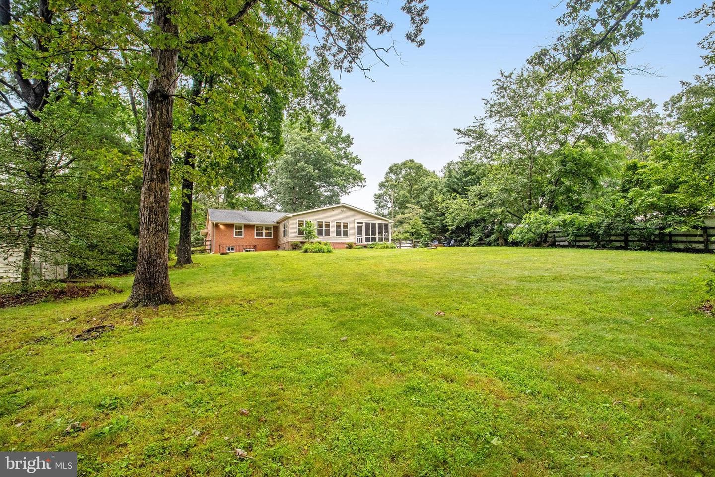 10704 Montgomery Drive photo 52