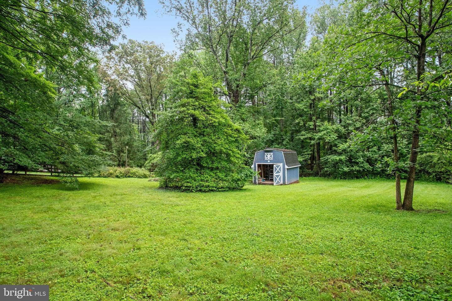 10704 Montgomery Drive photo 53