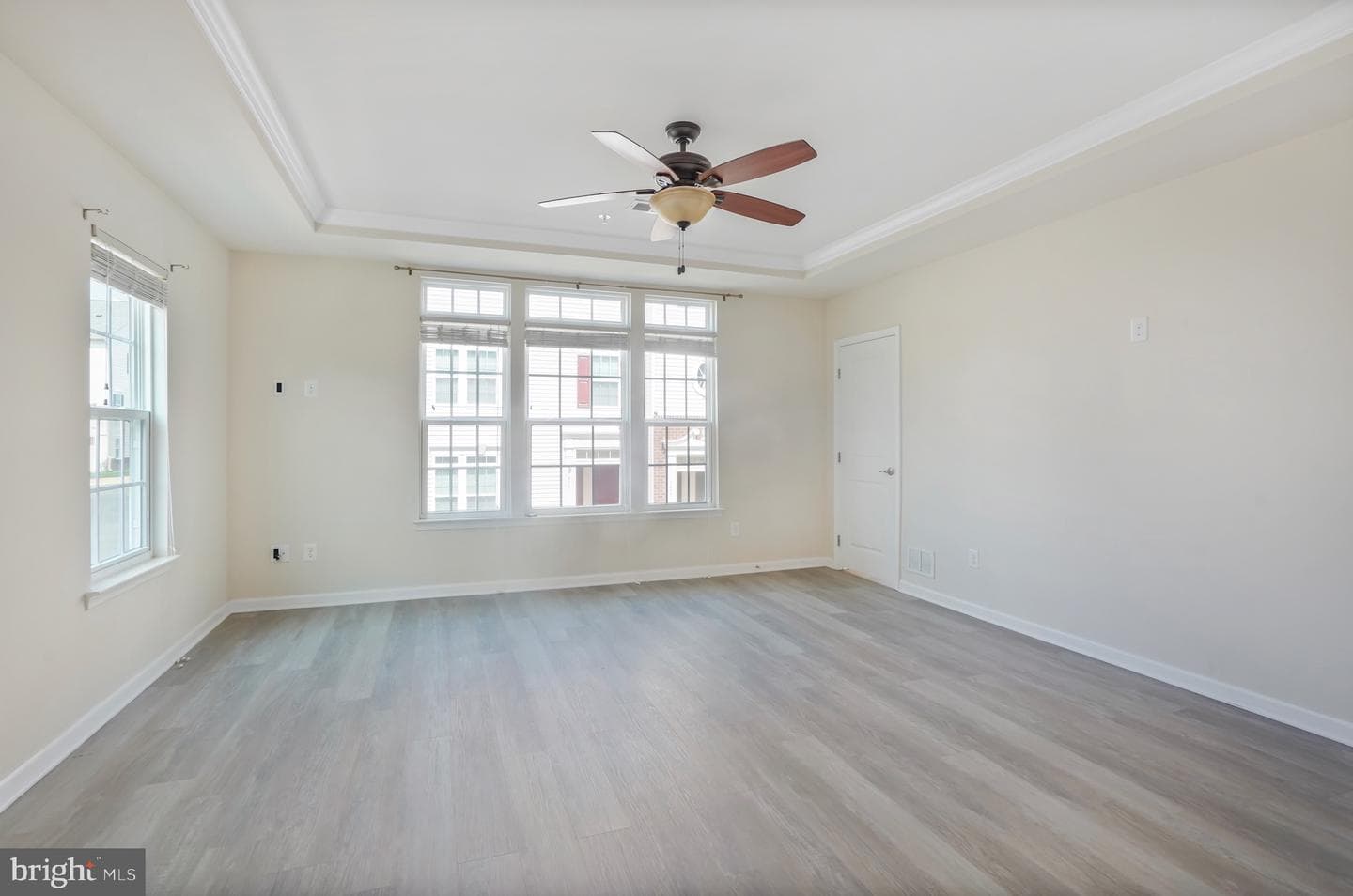7493 Brunson Circle photo 6