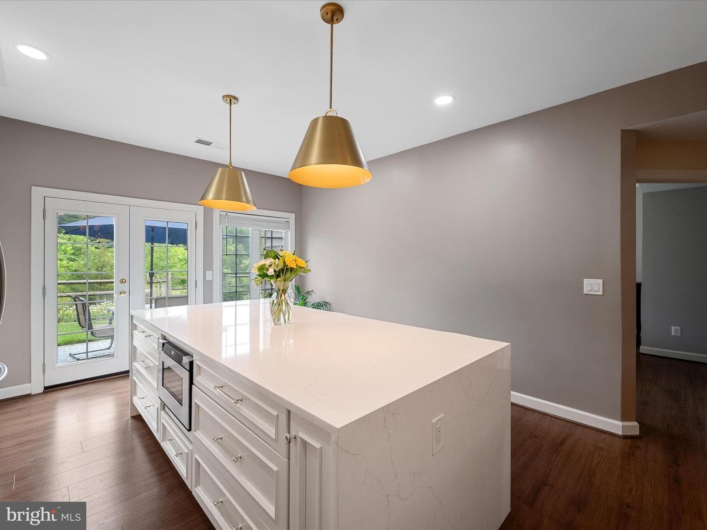 8027 Montour Heights Drive photo 11