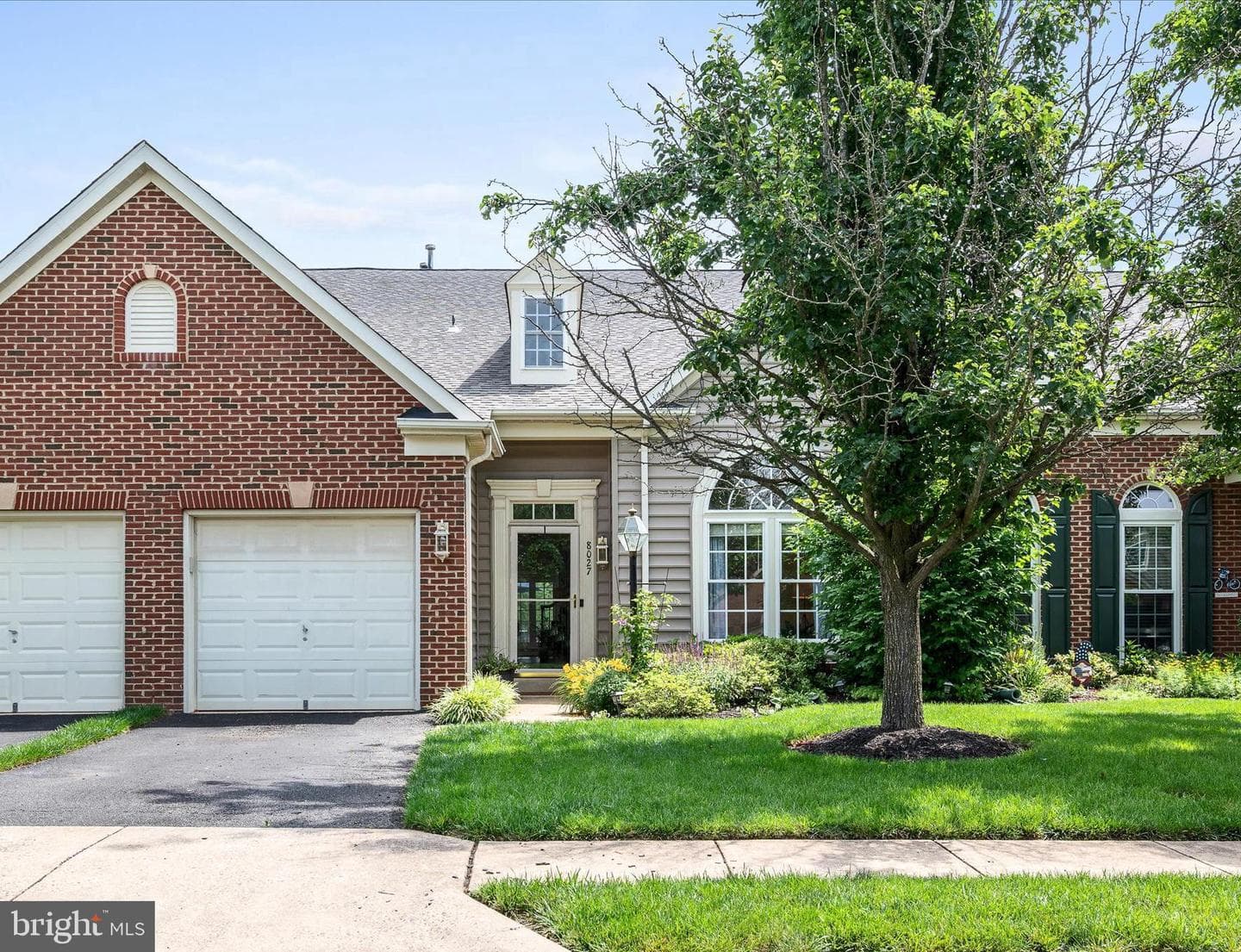 8027 Montour Heights Drive photo 3