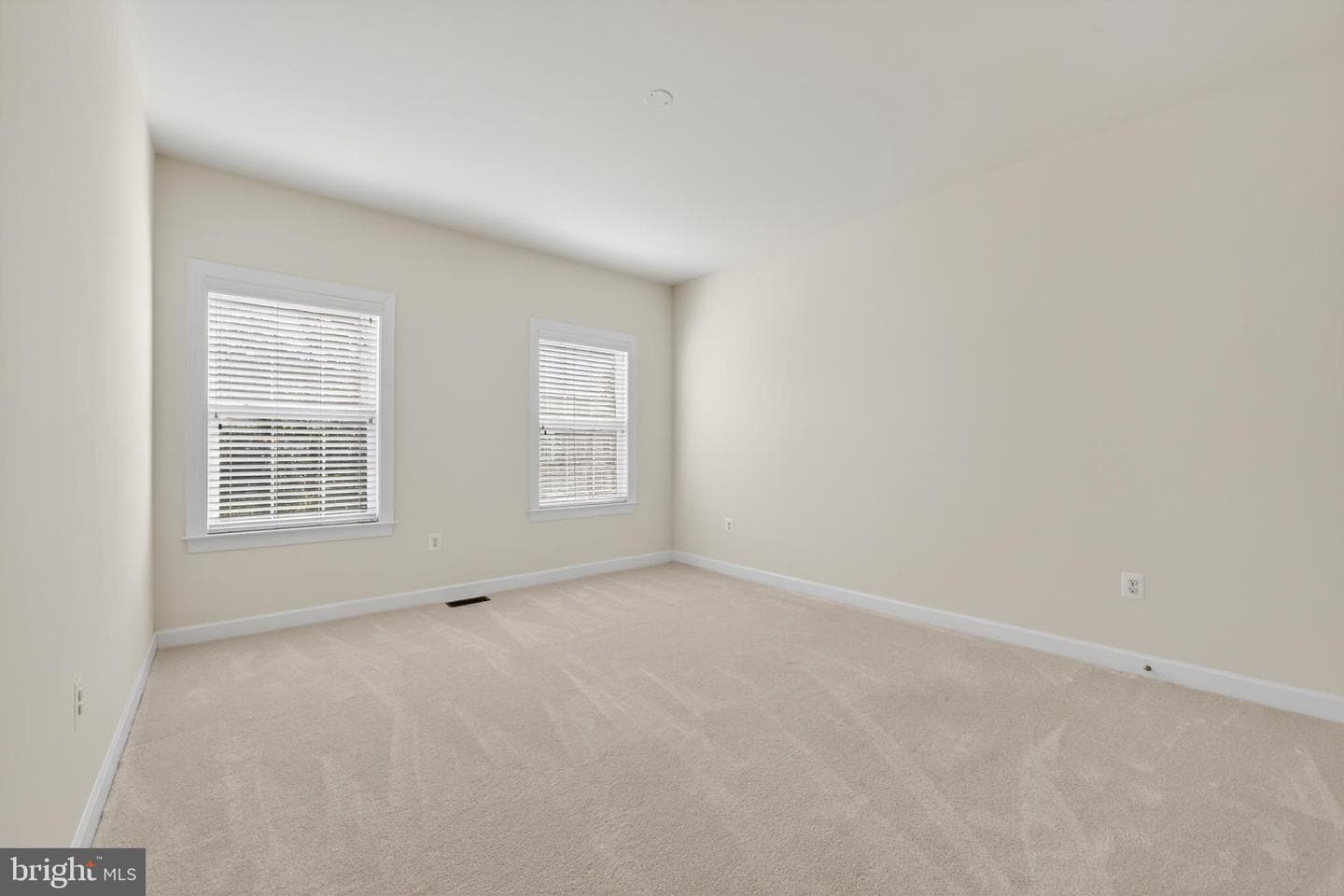 15133 Barnes Edge Court photo 27