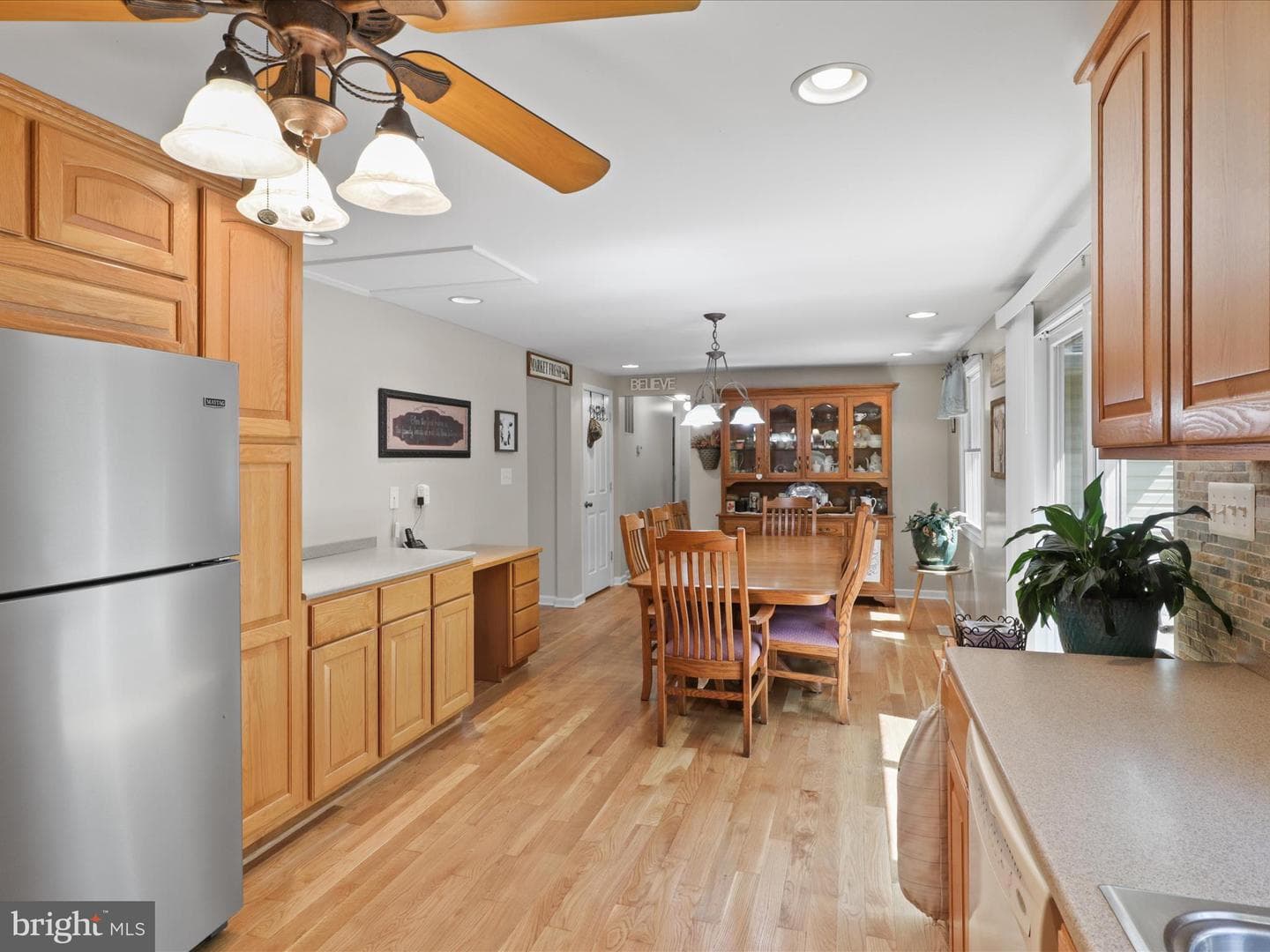 14568 Leary Street photo 14