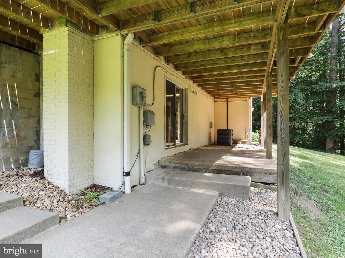 14568 Leary Street photo 32