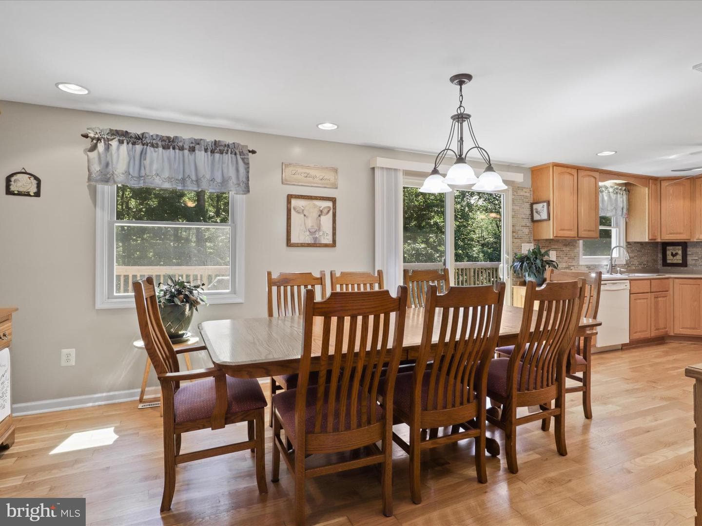 14568 Leary Street photo 9