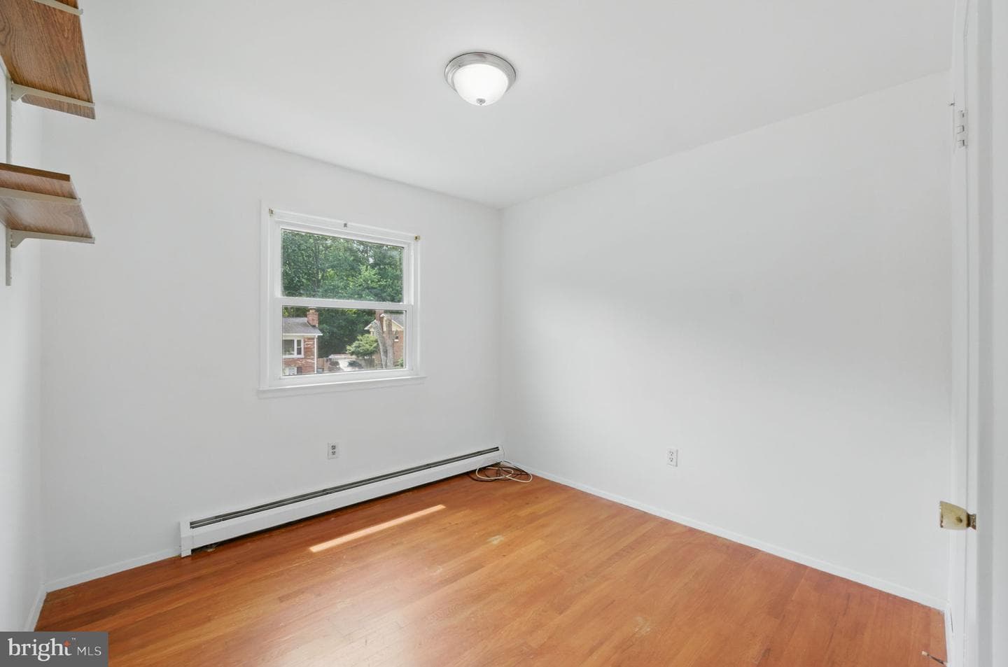 13626 Kingsman Road photo 21