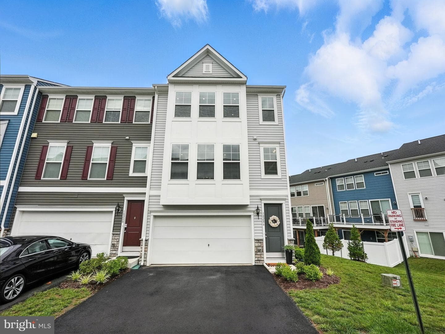 18286 Summit Pointe Drive photo 4