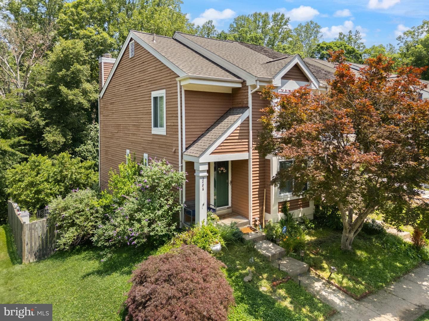 3086 Bridgeton Court photo 4