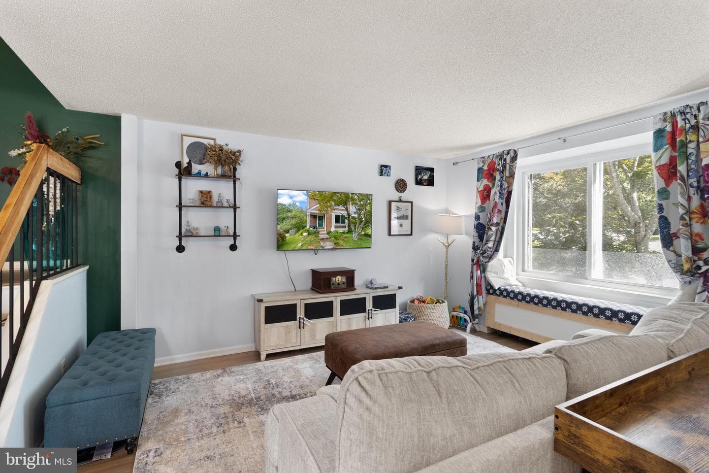 3086 Bridgeton Court photo 8