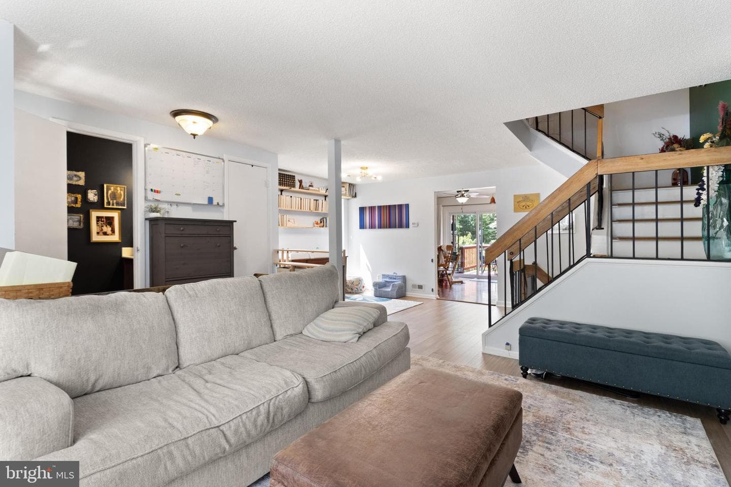 3086 Bridgeton Court photo 9