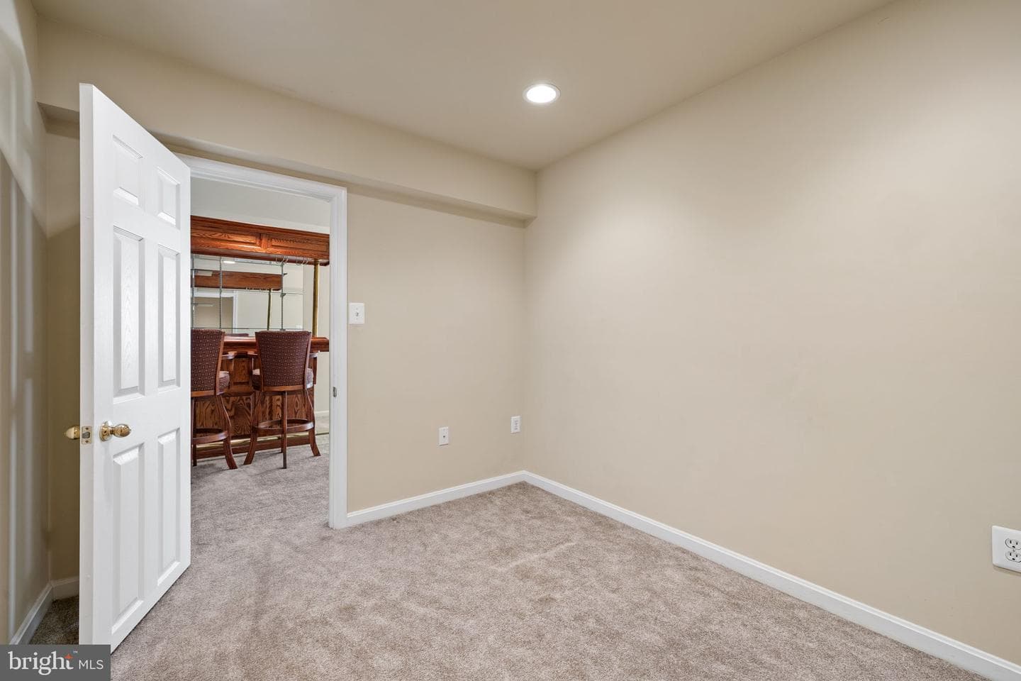 10024 Darnaway Court photo 35
