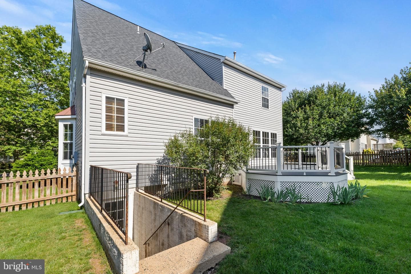 10024 Darnaway Court photo 43
