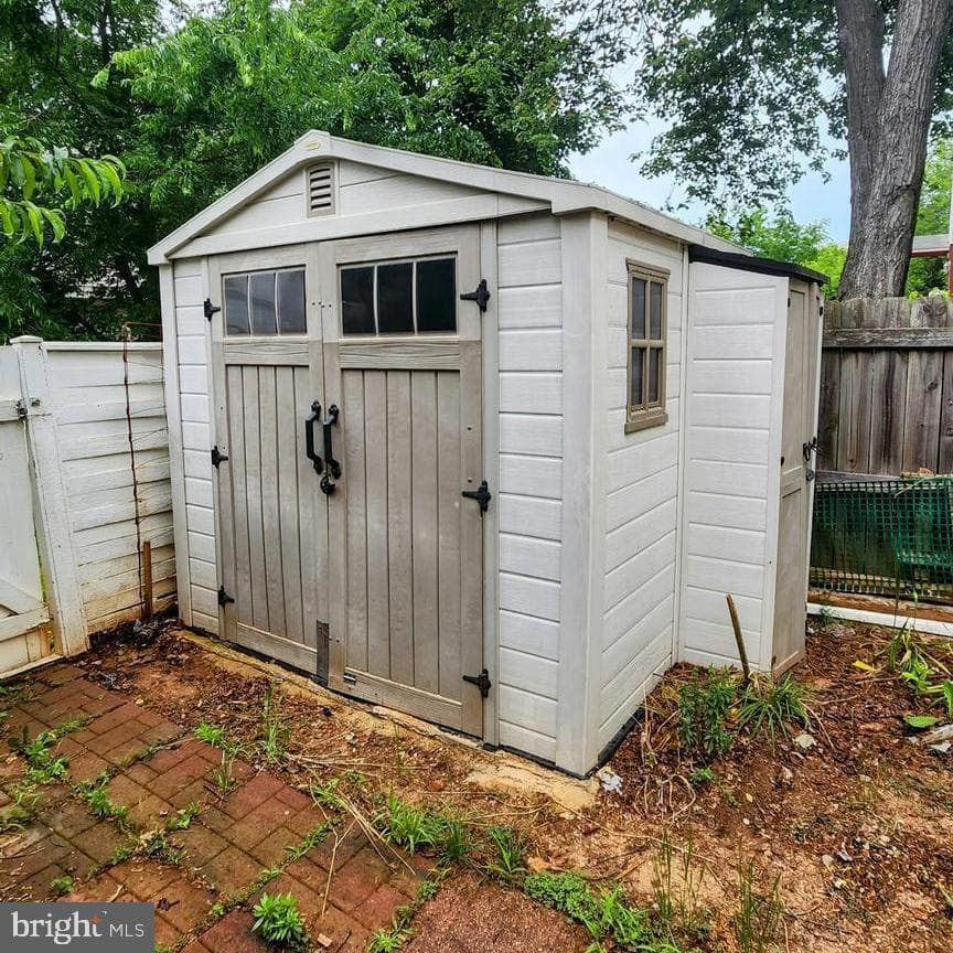 7817 W Point Court photo 35