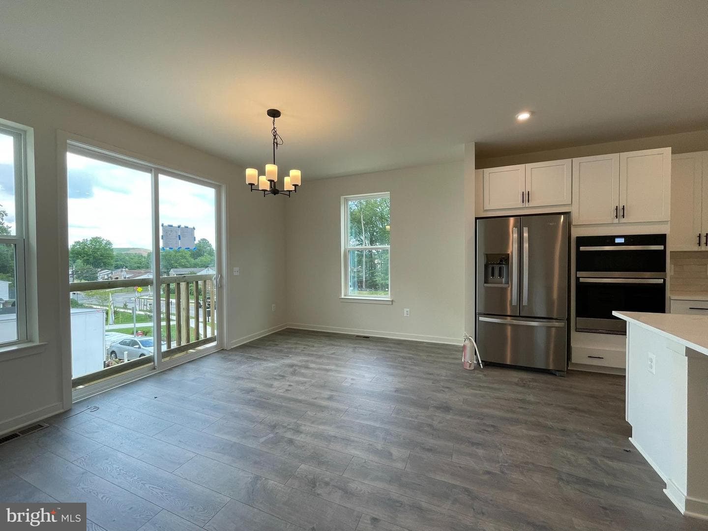 17918 Alicia Avenue photo 2