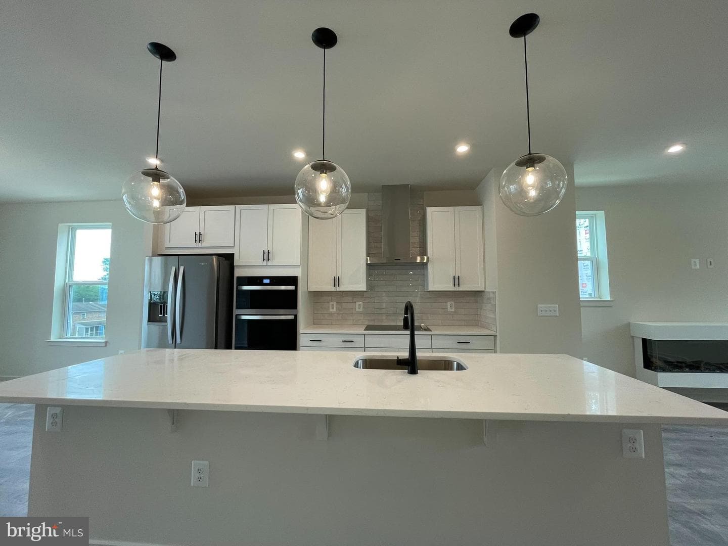 17918 Alicia Avenue photo 3