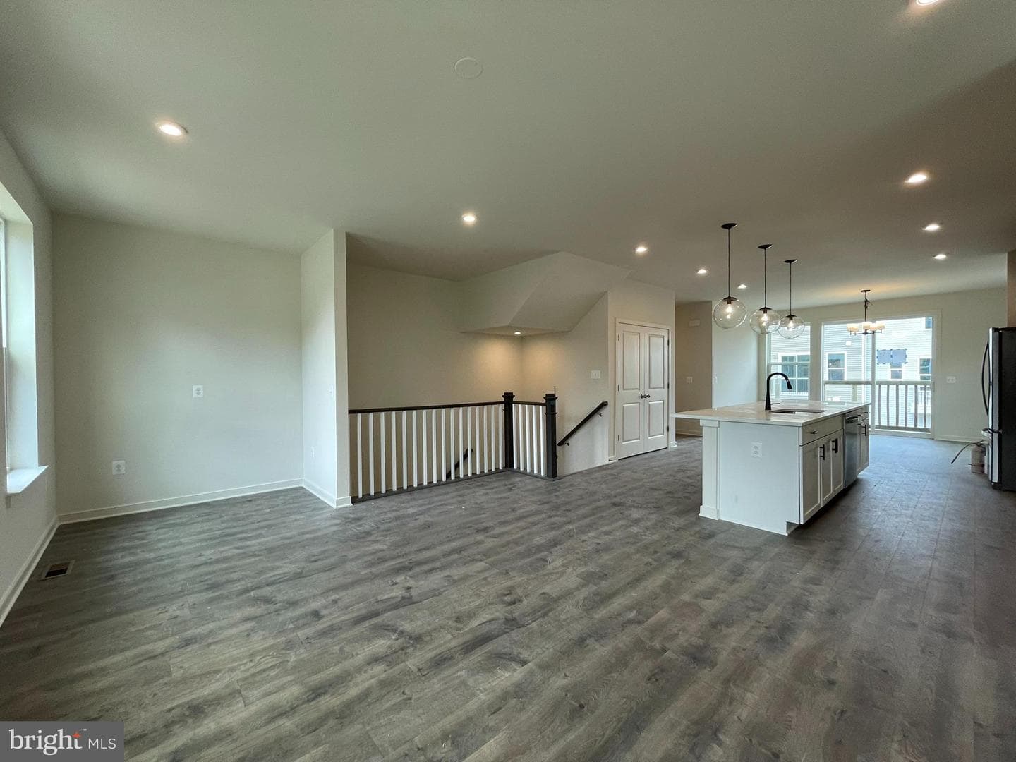 17918 Alicia Avenue photo 5