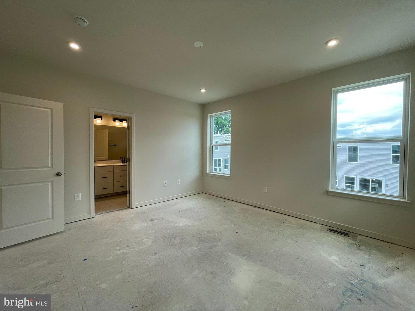 17918 Alicia Avenue photo 7