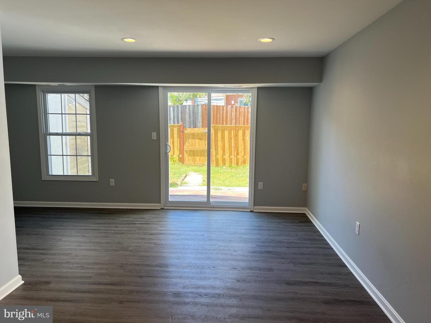 3807 Port Hope Point photo 4