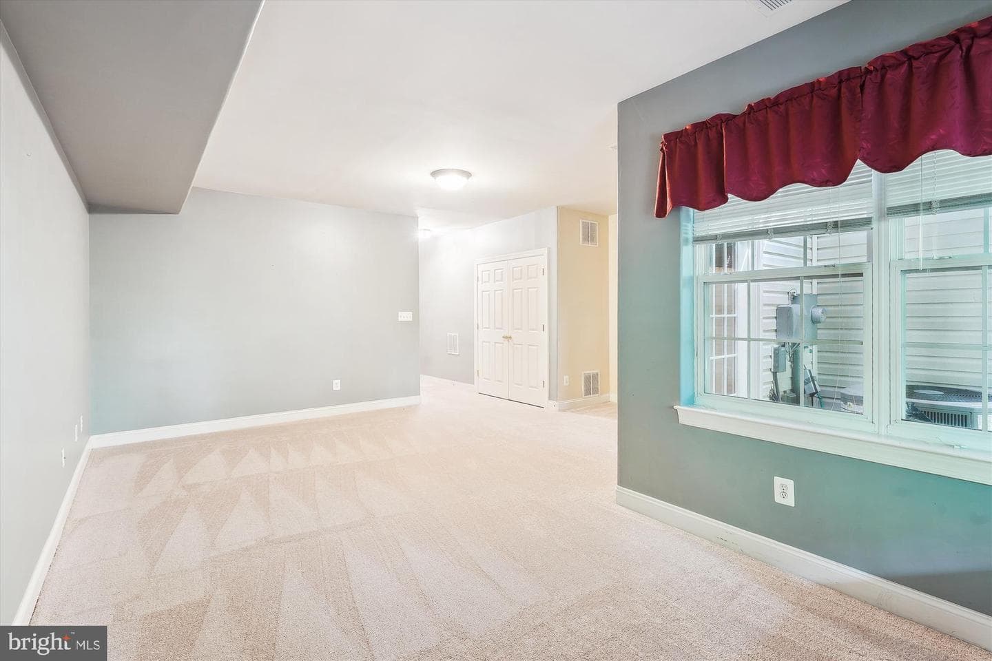 8715 Chorley Way photo 25