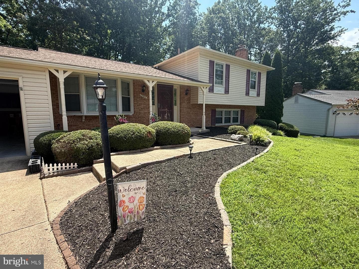 12517 Hedges Run Drive photo 1