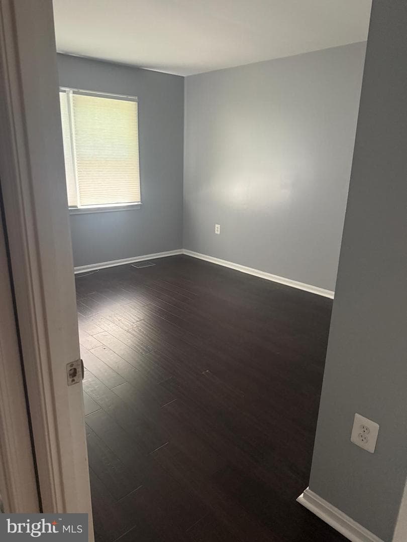 12517 Hedges Run Drive photo 15