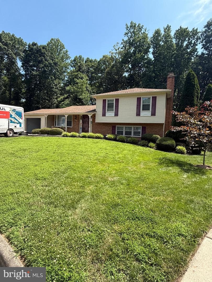 12517 Hedges Run Drive photo 2