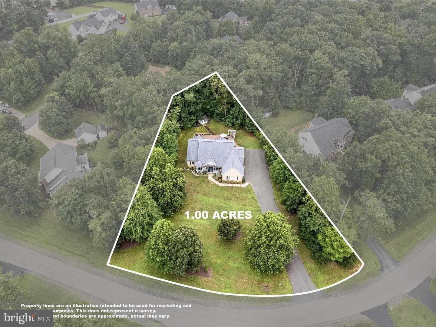 13448 Classic Oaks Court photo 4