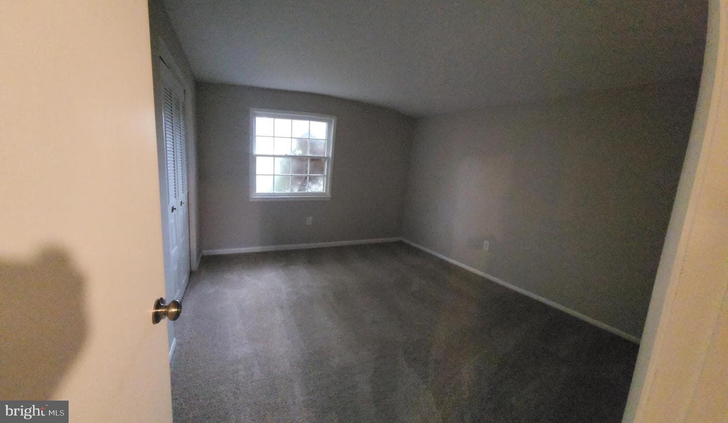 4811 Kirkdale Drive photo 22