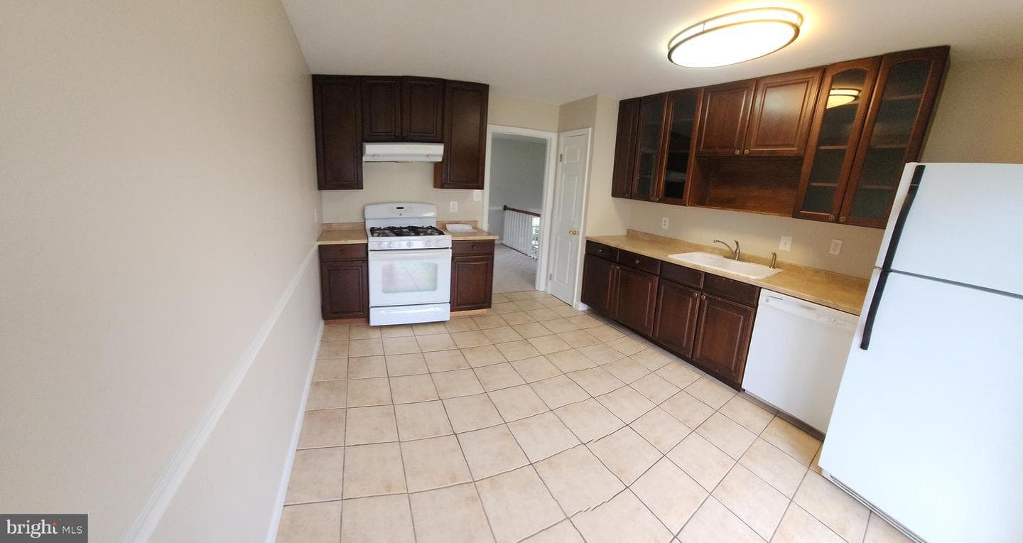 4811 Kirkdale Drive photo 27