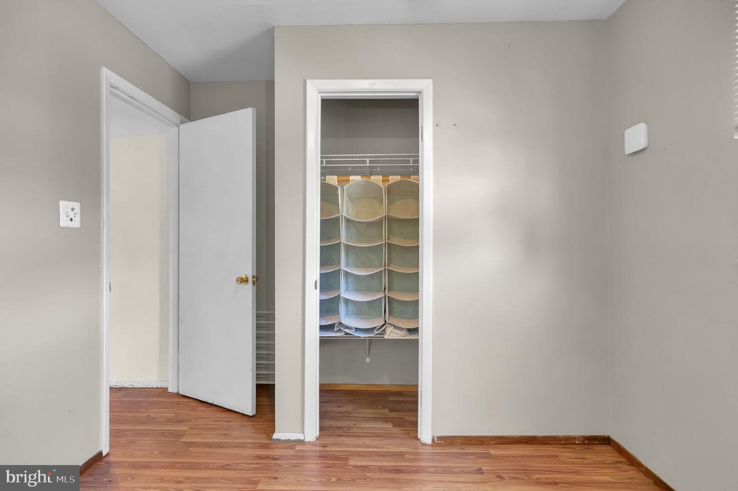 1301 Columbia Road photo 9