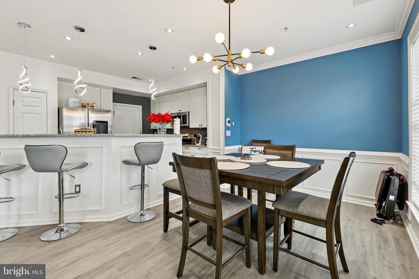 6831 Hampton Bay Lane photo 10