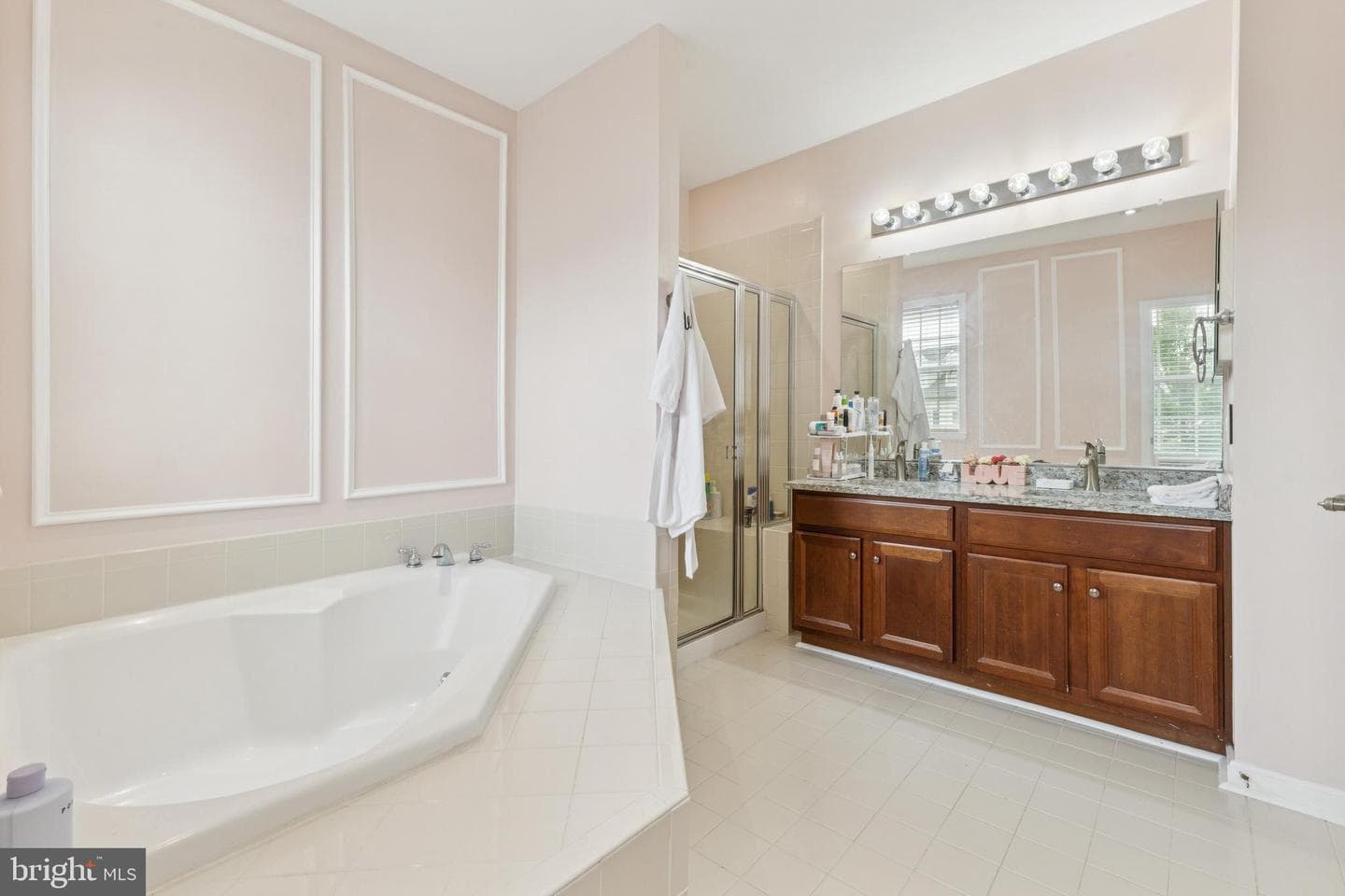 6831 Hampton Bay Lane photo 15