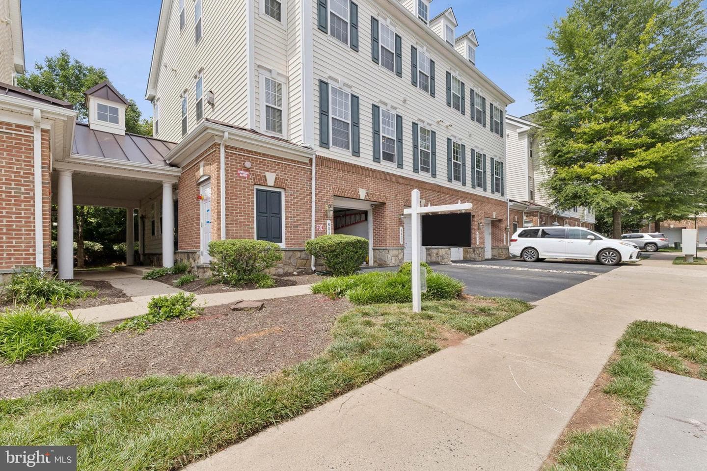 6831 Hampton Bay Lane photo 24