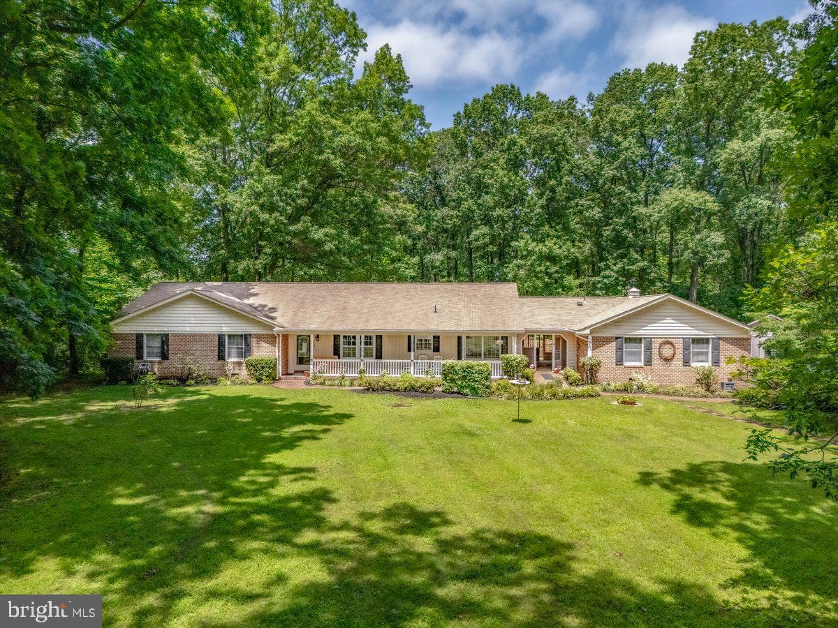 12710 Nokesville Road photo 1