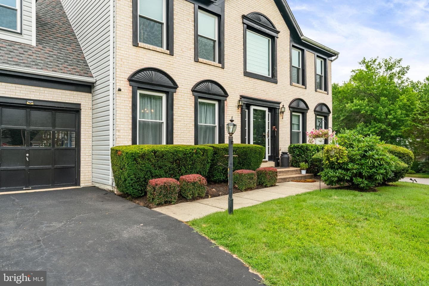 15032 Greenmount Drive photo 10