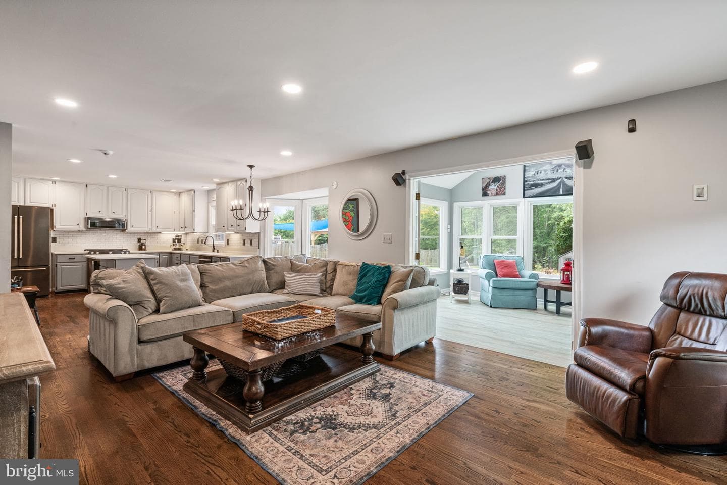 15032 Greenmount Drive photo 17